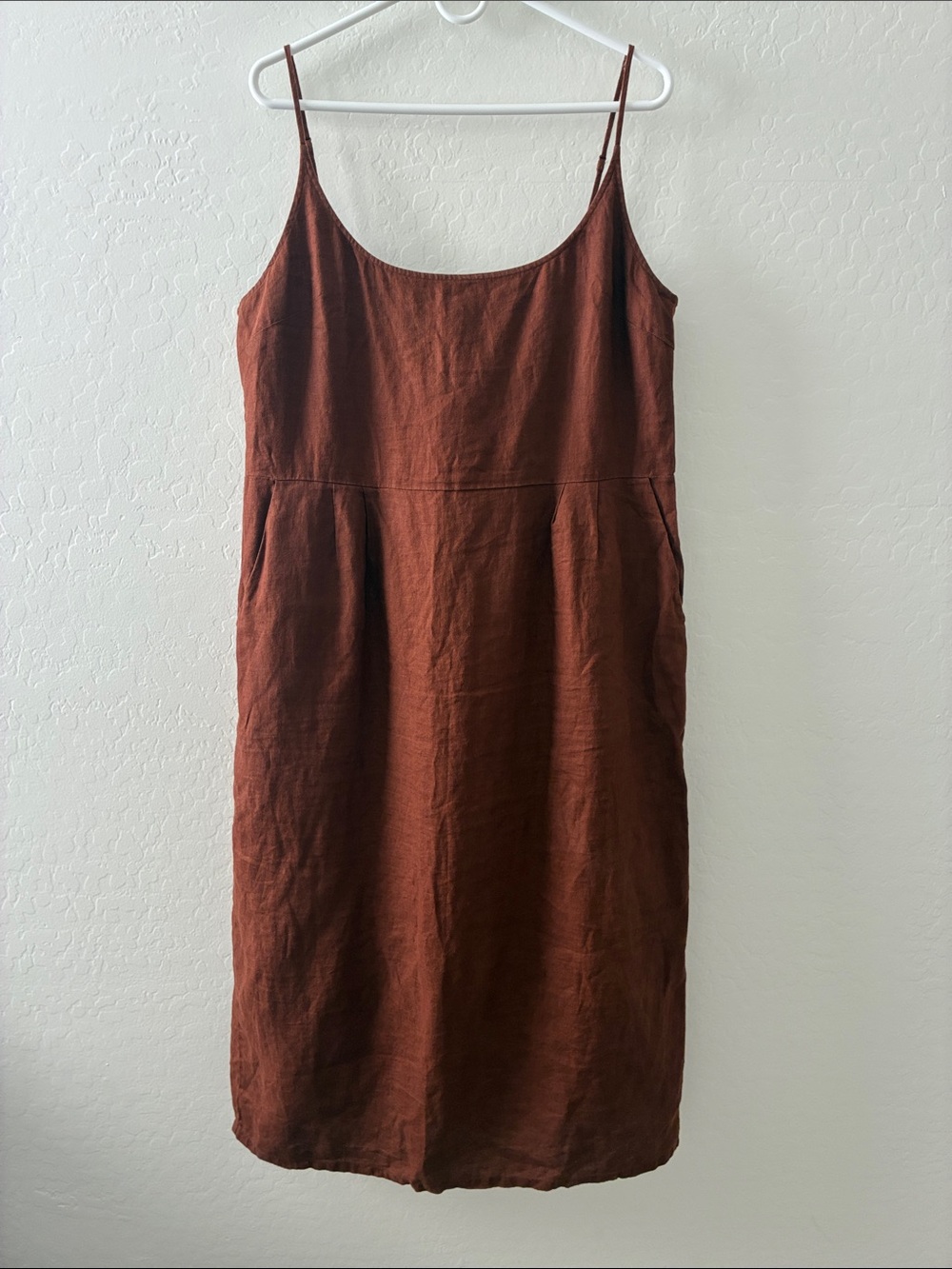 Quince 100% European Linen Scoop Neck Midi Dress
